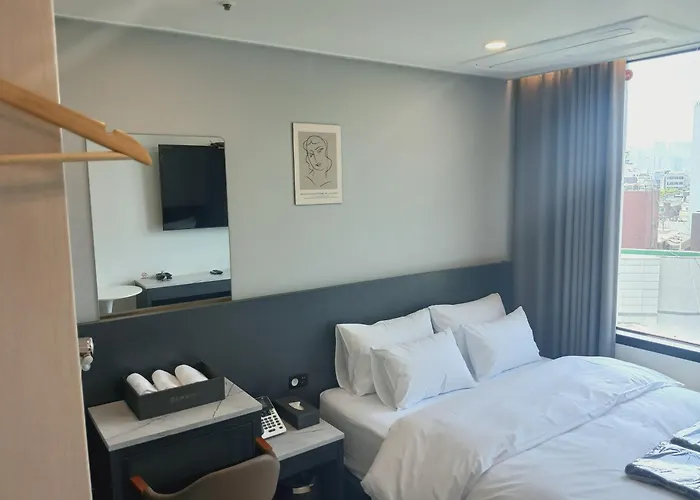 Ion Dongdaemun Hotel *